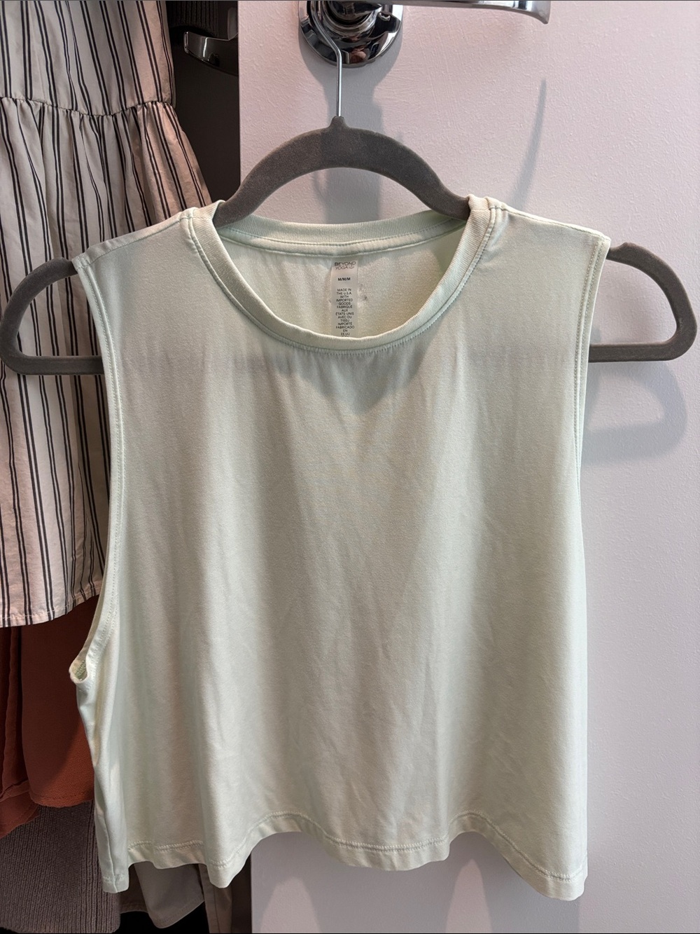 Beyond Yoga Minimal tank